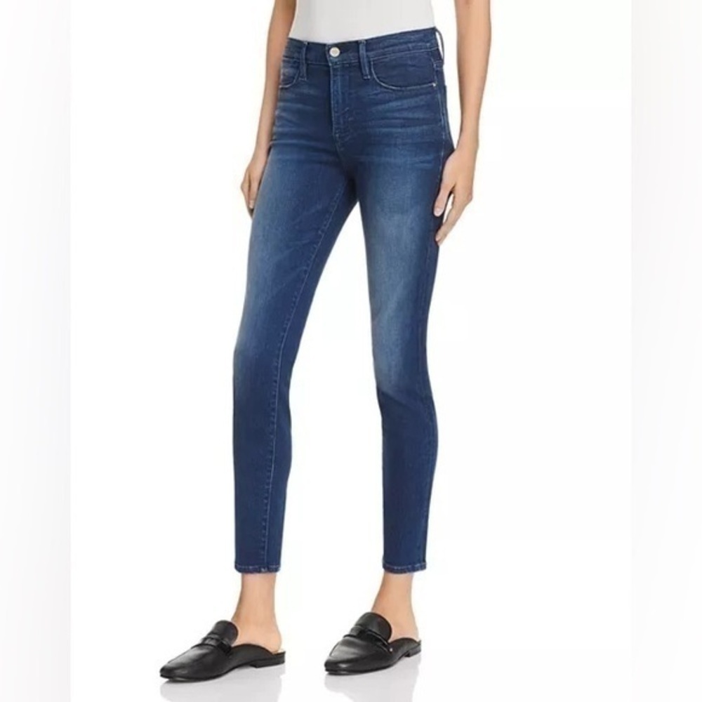 FRAME Le High Skinny Jeans in Silver Spring - Picture 2 of 13